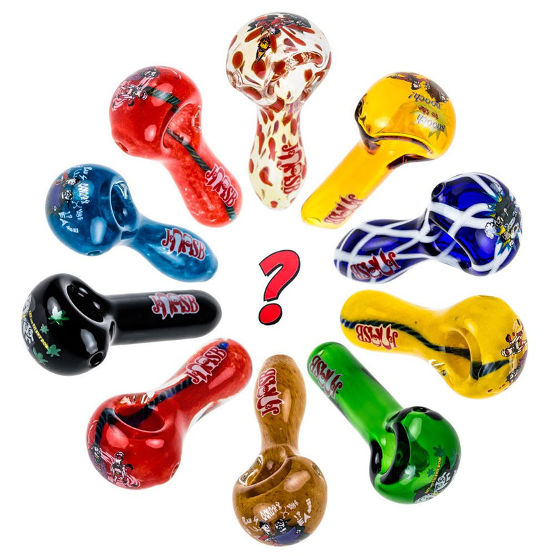 Famous Jay And Silent Bob Mystery Hand Pipe